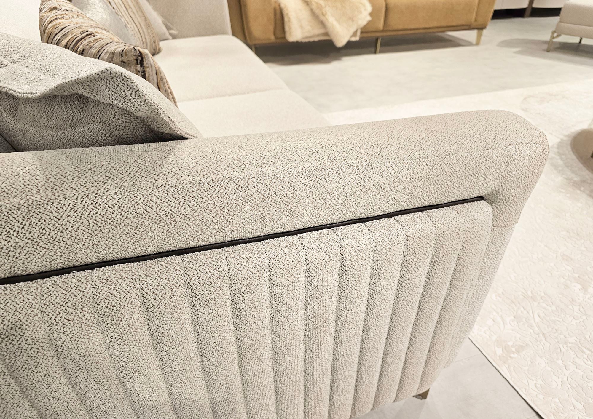 Urgup Stationary Sofa