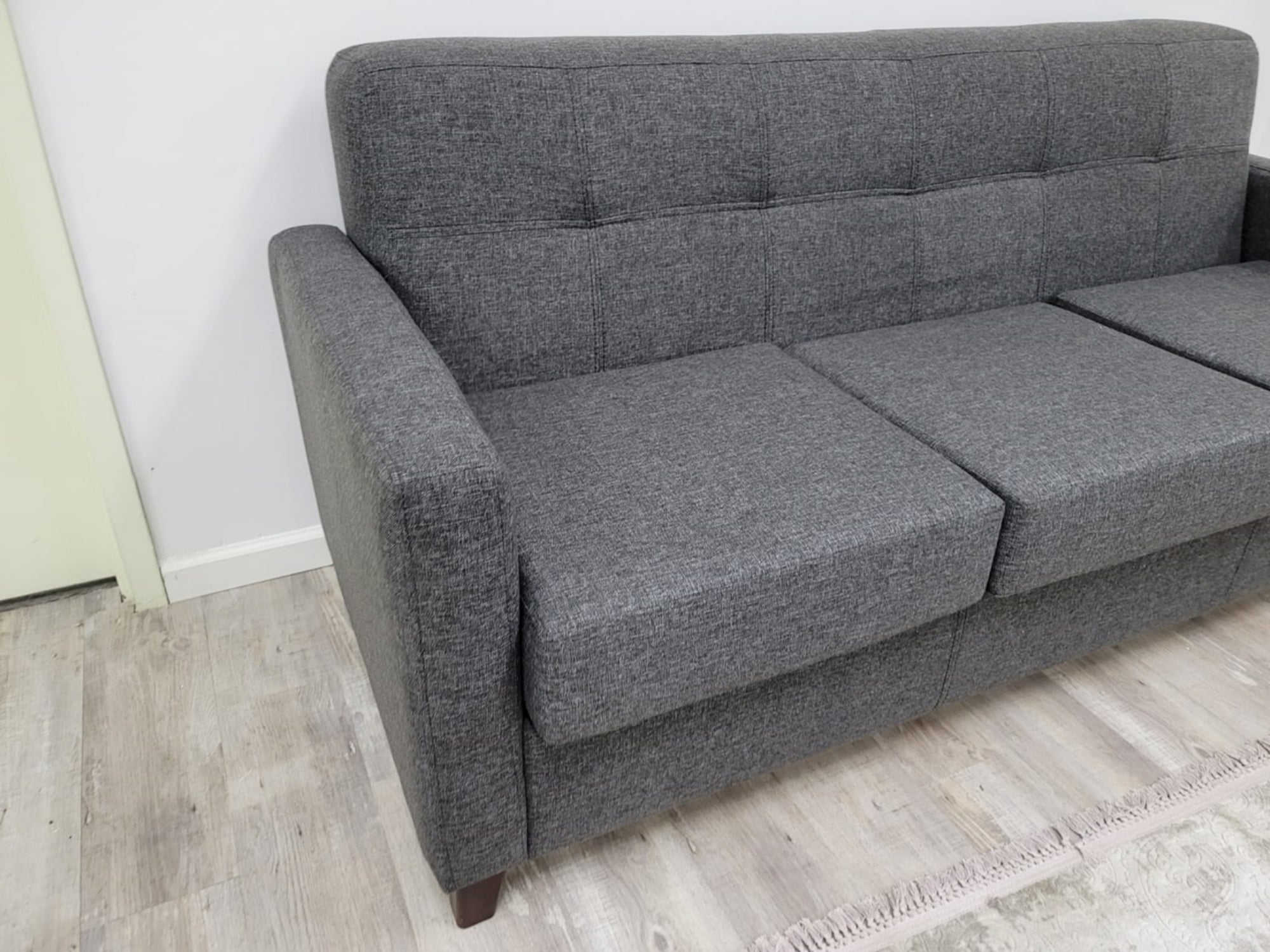 3320 Stationary Sofa Grey