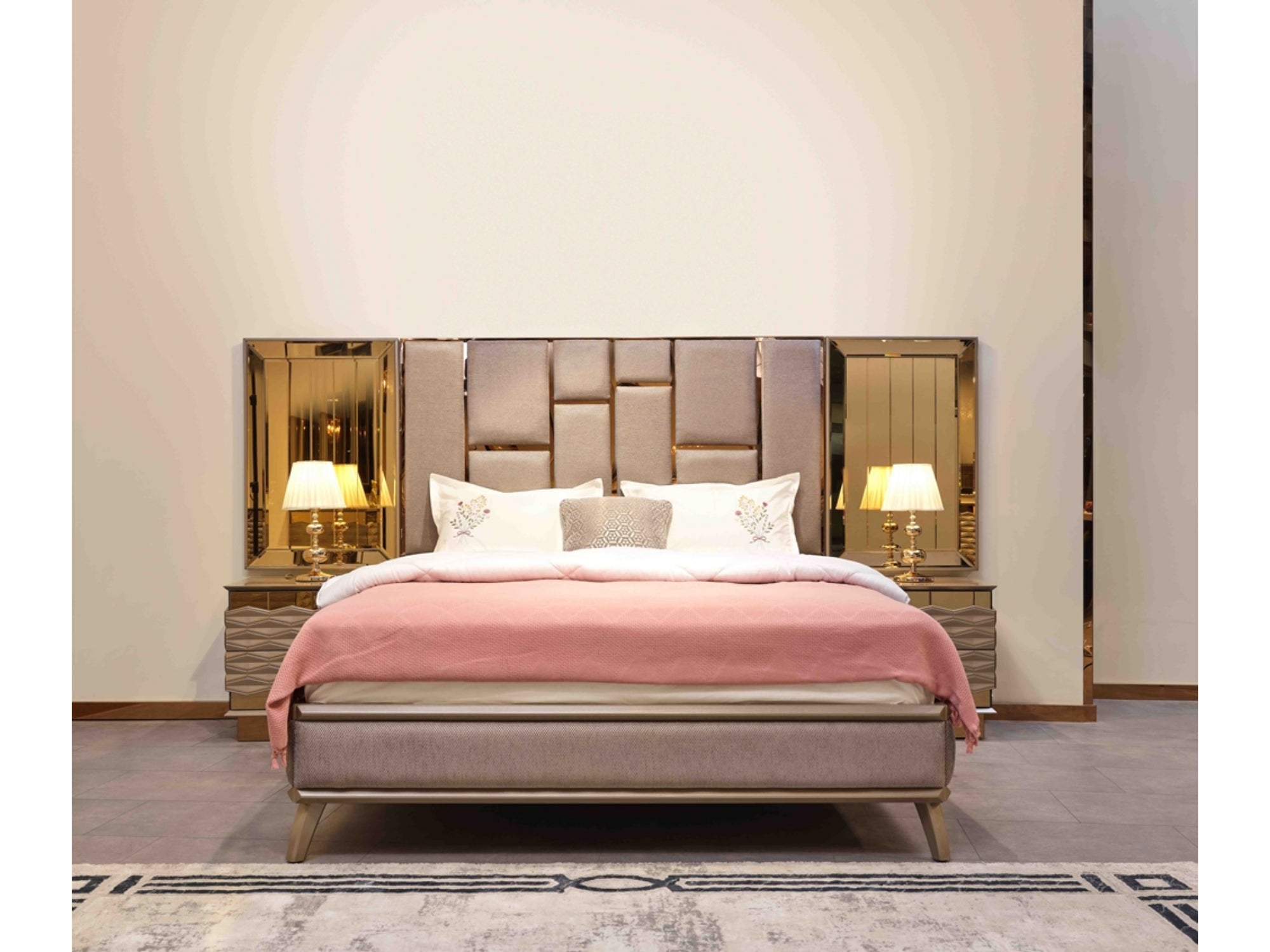 Elite Bedroom (Queen Frame With Headboard & Dresser With Mirror & 2 Nightstand With Back )