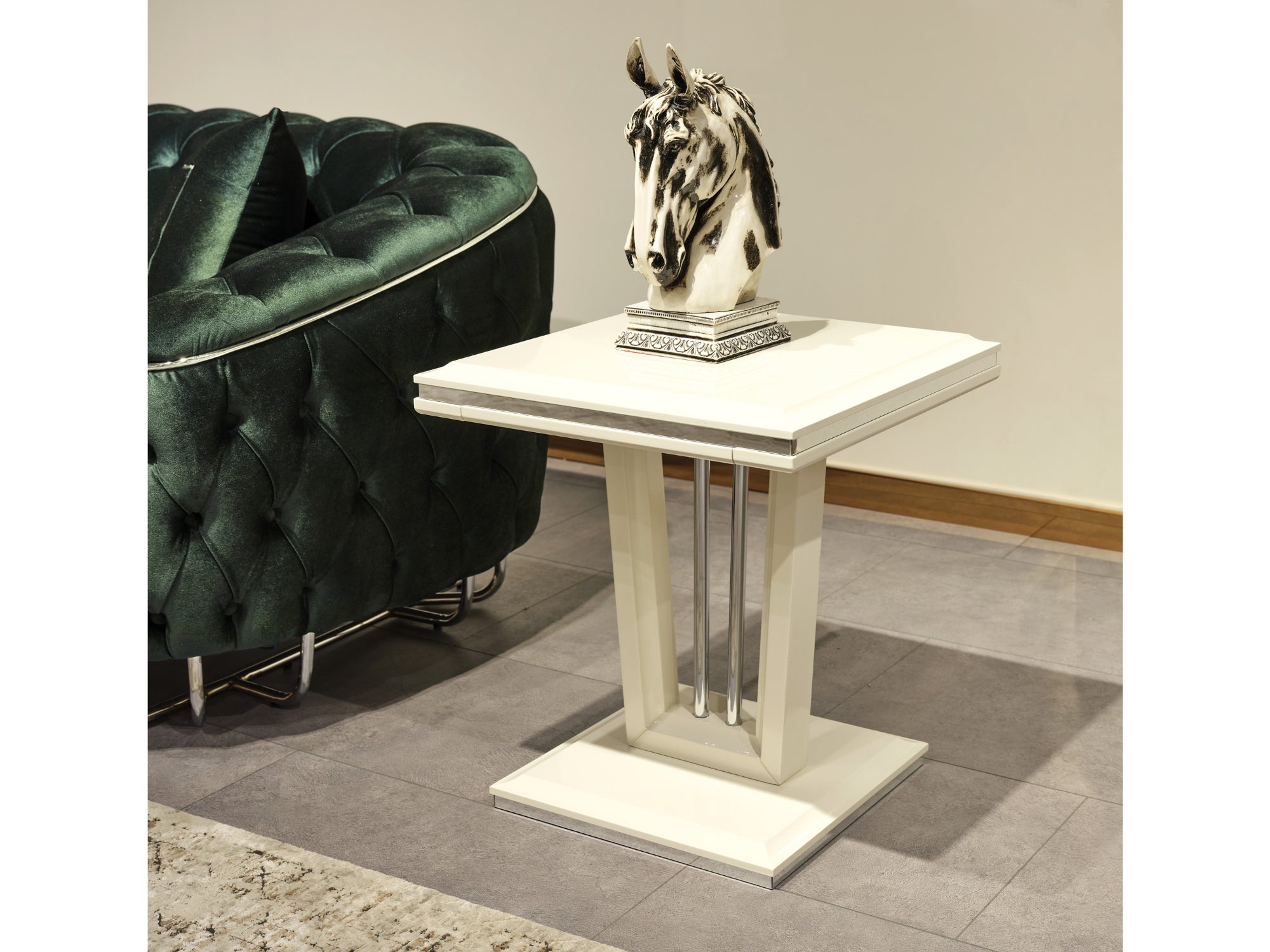 Nova End Table