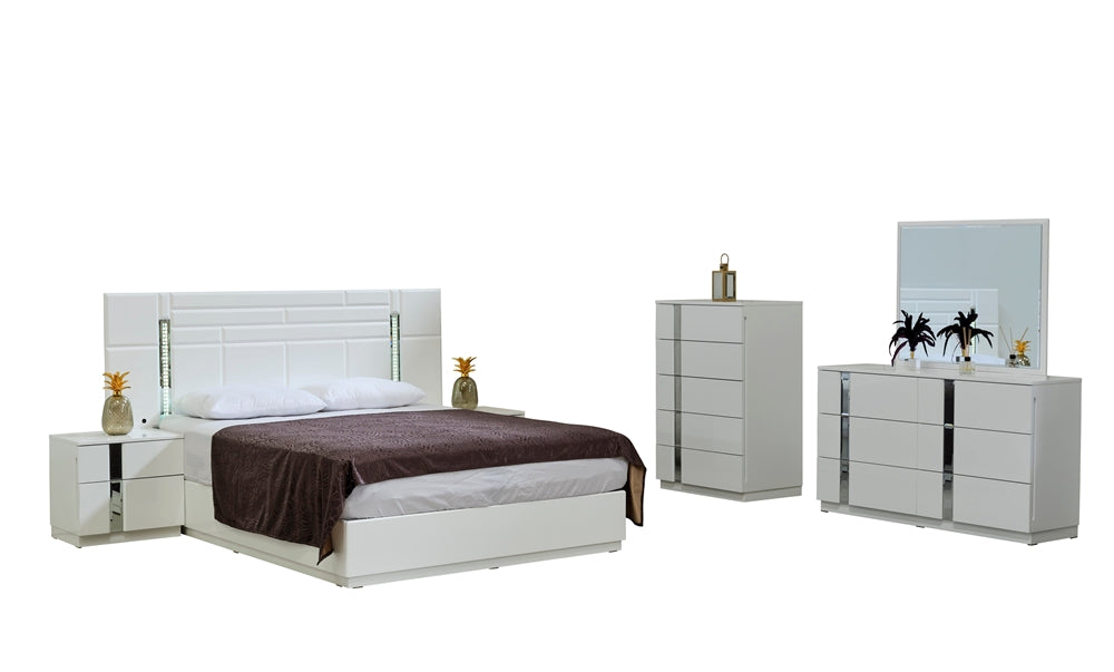 Sienna Bedroom (Queen Frame With Headboard & Dresser With Mirror & 2 Nightstand)