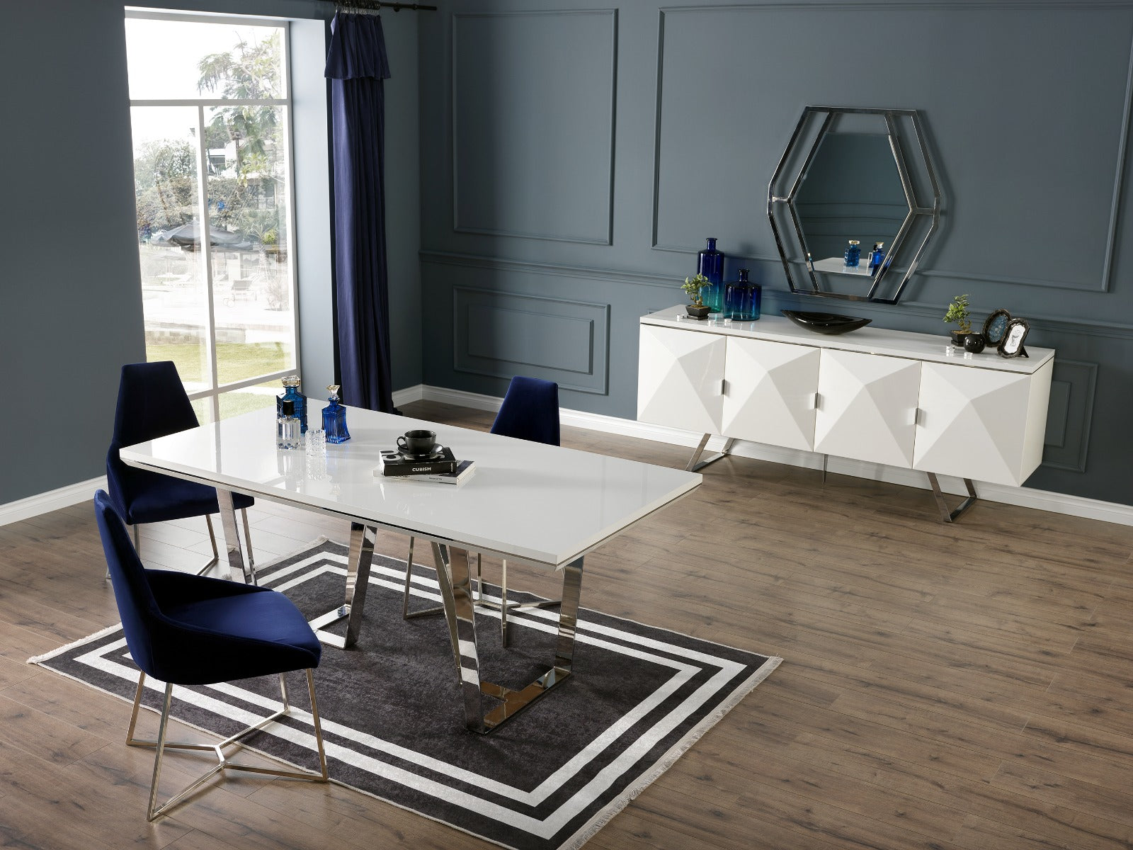 Enzio Diningroom Chair
