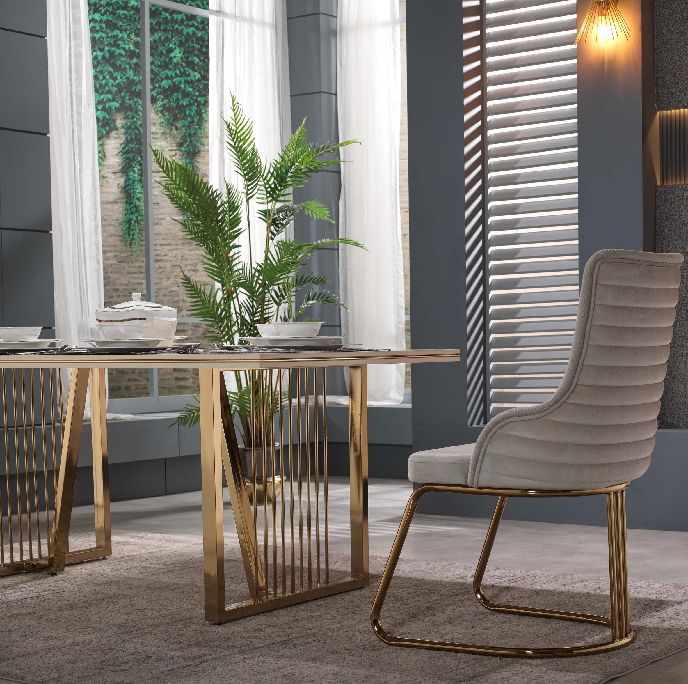 Caseria Diningroom Table