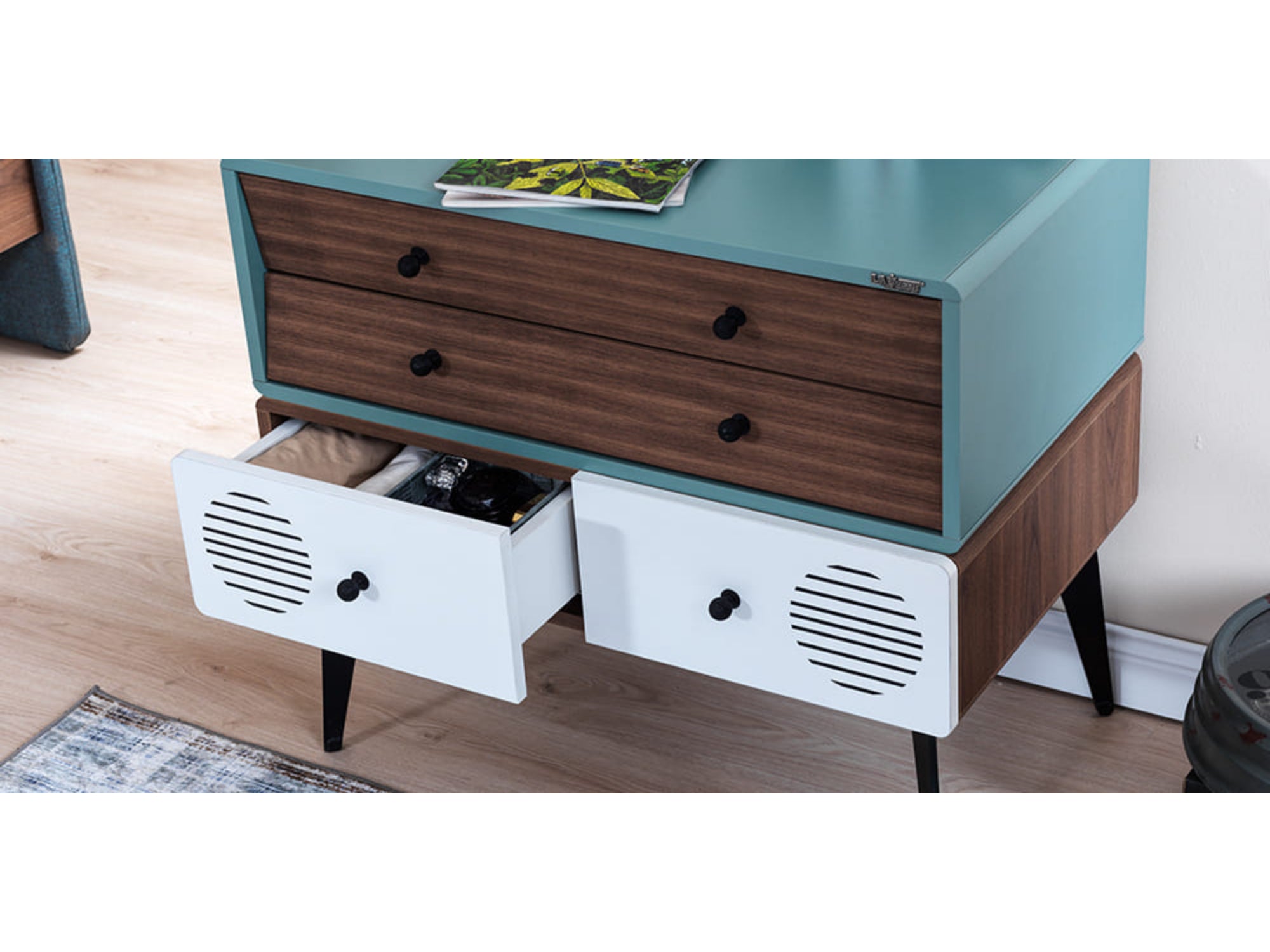 Kampus Kids Room Set (Twin Bed & Nightstand)
